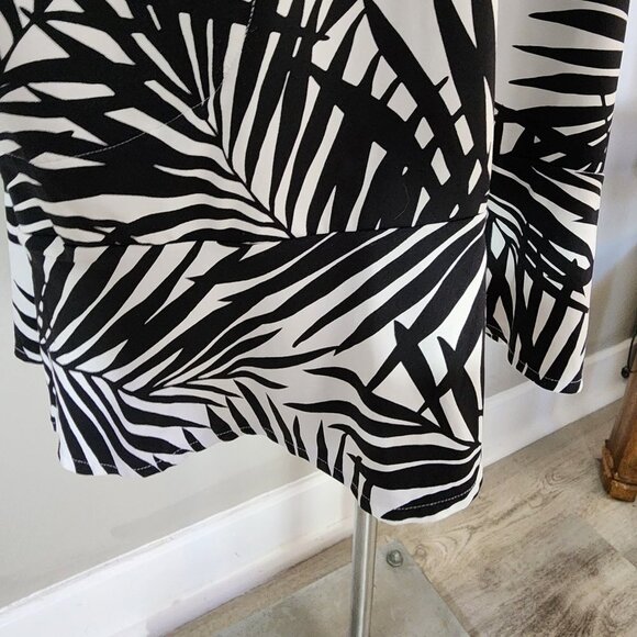 LANDS' END DRESS - Picture 2 of 8